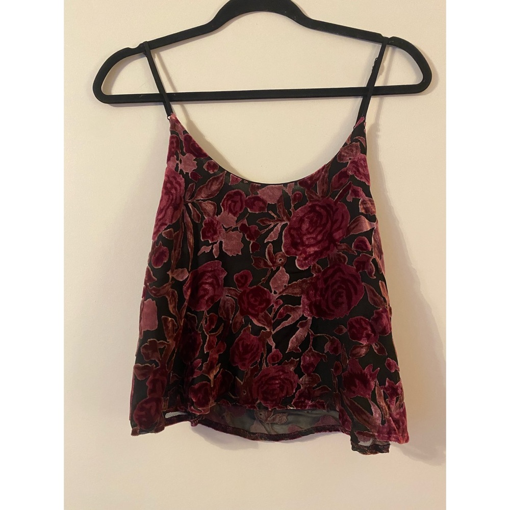 Maddy K Purple Floral Velvet Cropped Top